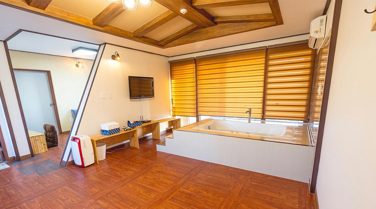 Shall Story Resort Seogwipo Exterior foto